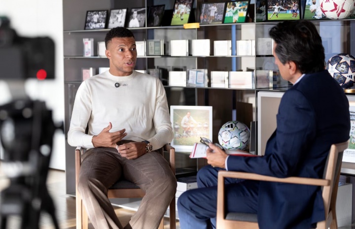 早报:曼城联赛杯5-0大胜晋级 尤文欧联杯5-0开门红 早报:曼城联赛杯5-0大胜晋级 尤文欧联杯5-0开门红